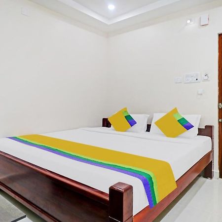 Itsy By Treebo - Vardhan Stay Inn Tirupati Zewnętrze zdjęcie