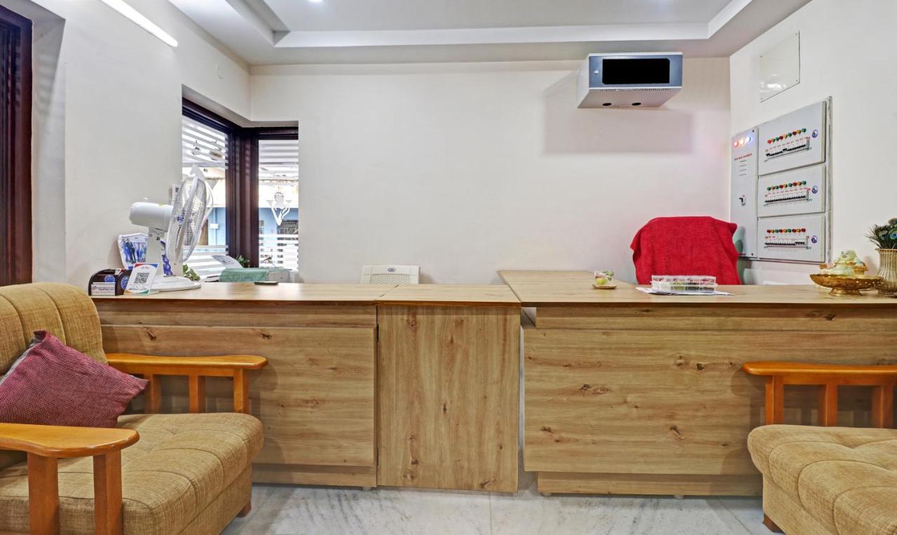 Itsy By Treebo - Vardhan Stay Inn Tirupati Zewnętrze zdjęcie